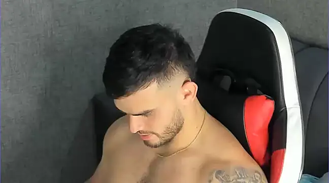 Ricardogo19 online show from January 11, 3:23 am