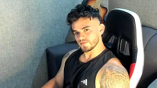 Ricardogo19 online show from October 12, 11:32 pm