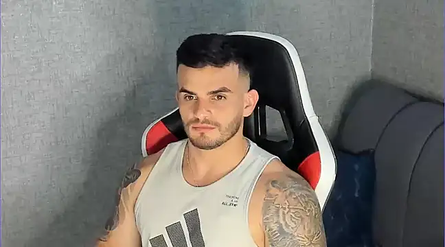 Ricardogo19 online show from March 19, 11:03 pm