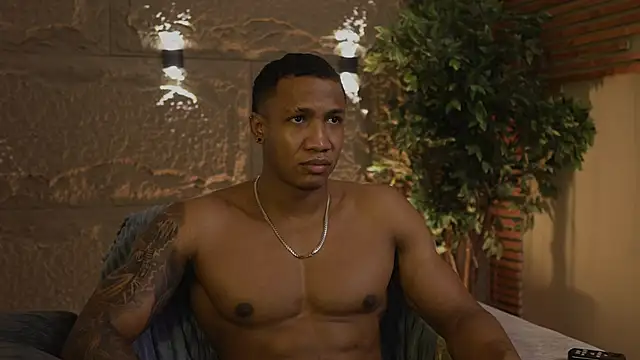 Logan Varela online show from October 7, 1:04 pm