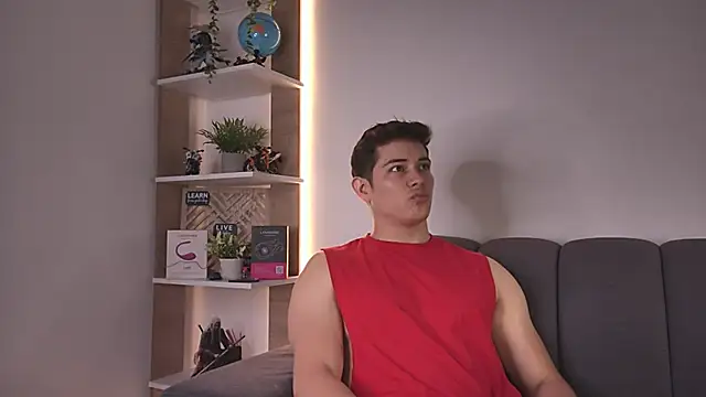 Alan hadid1 online show from April 19, 2:27 pm