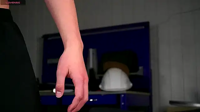 dustyn fox online show from November 30, 3:03 pm