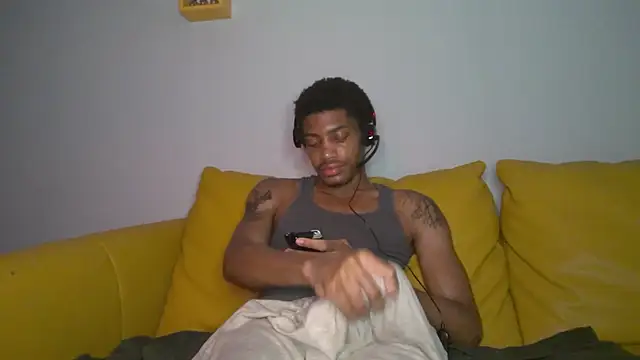 Skinnyblackman online show from August 7, 4:41 am