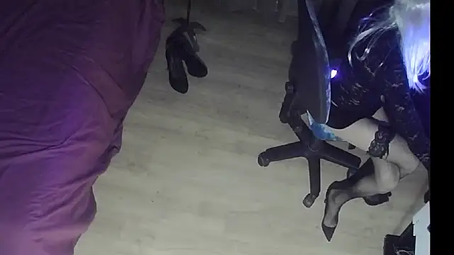 FLakiReve online show from February 6, 3:36 am