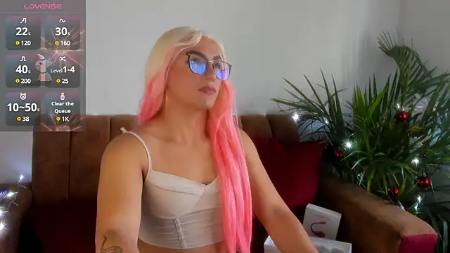 -Sofii  online show from January 7, 1:43 pm