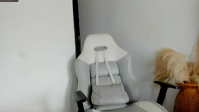 -Sofii  online show from February 14, 7:12 pm