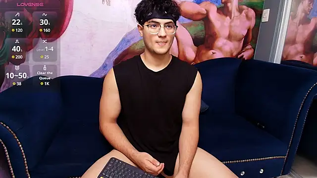 Snapshot of Mark_Evans1_ chatting on February 25, 7:47 pm Mark Evans1 online show from February 25, 7:47 pm