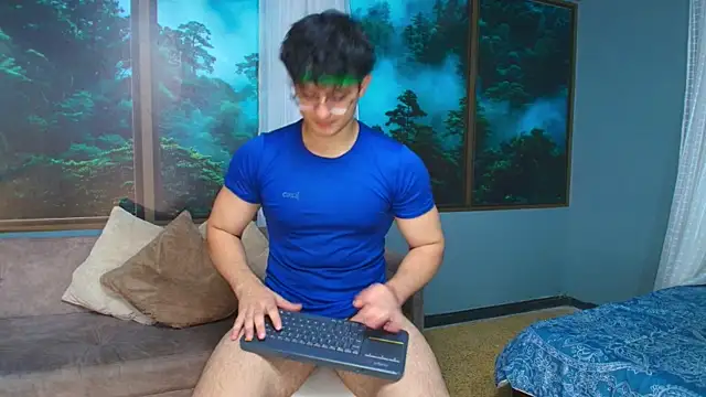 Snapshot of Mark_Evans1_ chatting on February 14, 2:39 am Mark Evans1 online show from February 14, 2:39 am