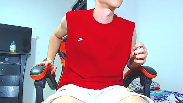 ADAM HOT online show from February 8, 11:53 pm