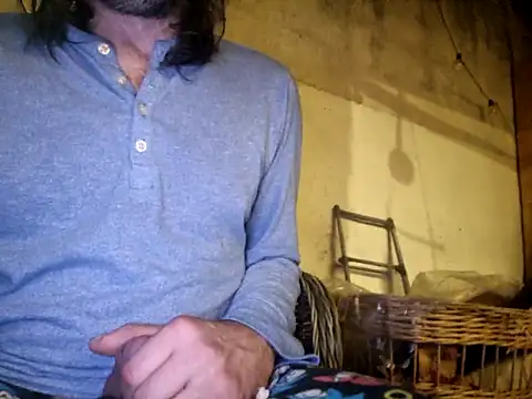 stavroun online show from October 31, 2:35 am