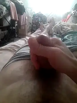 Snapshot of AndreiInsky chatting on January 22, 6:52 am AndreiInsky online show from January 22, 6:52 am