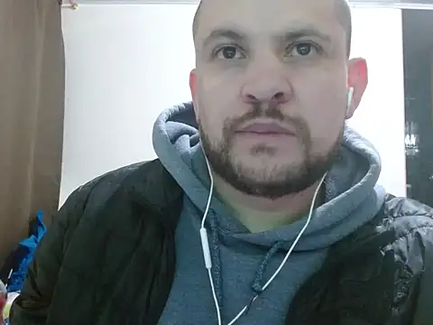 camiloking1720 online show from April 1, 2:25 pm