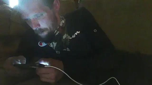 luke thighwalker2469 online show from December 14, 12:28 am