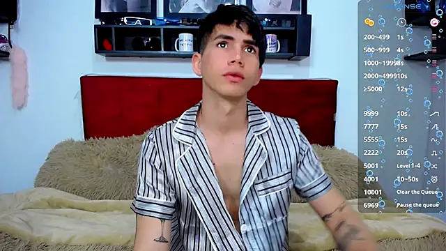 Tayson Rivers online show from January 27, 9:33 pm