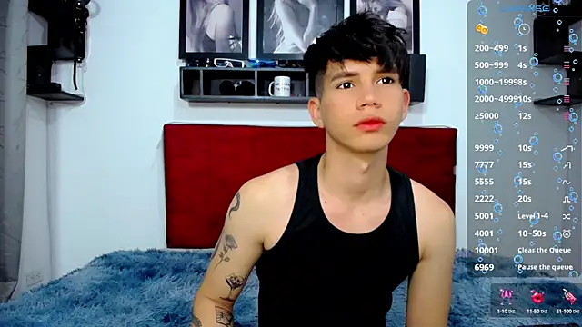 Tayson Rivers online show from January 23, 7:40 pm