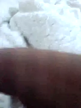 Snapshot of brunolorran6969 chatting on October 13, 10:27 pm brunolorran6969 online show from October 13, 10:27 pm