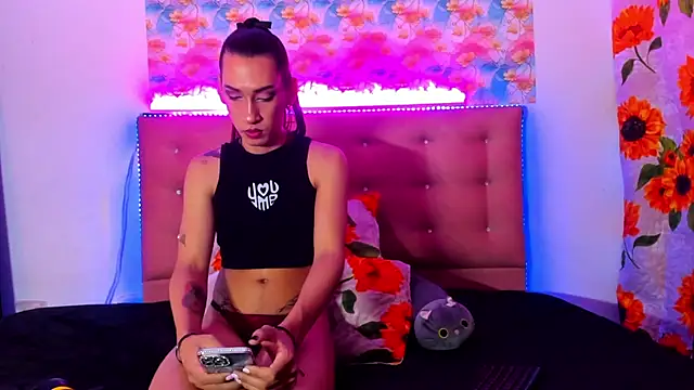 khandyzBlum online show from March 6, 6:37 pm