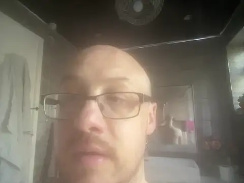 666closetbiboy online show from June 25, 5:50 pm