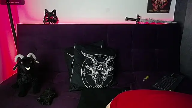 blckwolf 6 online show from January 12, 5:22 pm