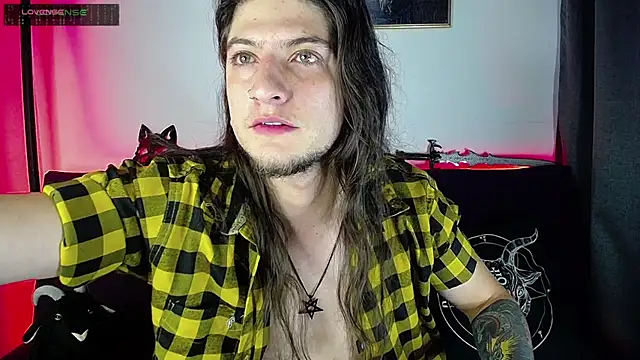 blckwolf 6 online show from March 3, 9:23 pm