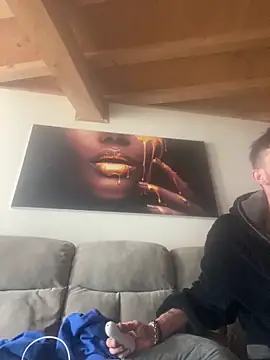 Bigkisslove online show from March 22, 8:41 am