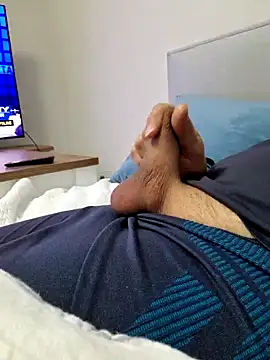 axecoman60 online show from January 8, 6:52 pm