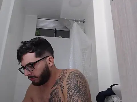 thomas gun online show from January 8, 4:01 pm