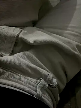 YawlingJingoist online show from November 21, 5:45 pm