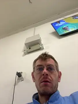 adrian90bi11 online show from March 24, 11:26 am