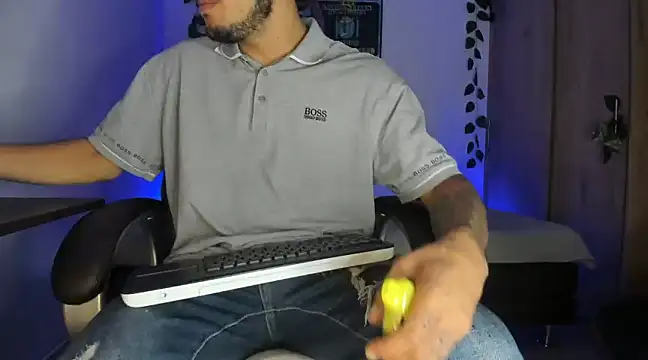 mikee scooth online show from March 14, 2:20 am