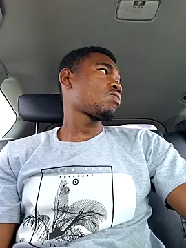 Gostosao big penis online show from November 4, 8:48 am