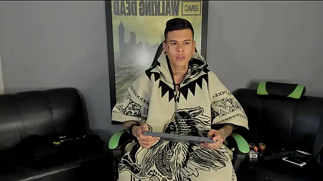 jamesinked  online show from December 30, 4:19 pm