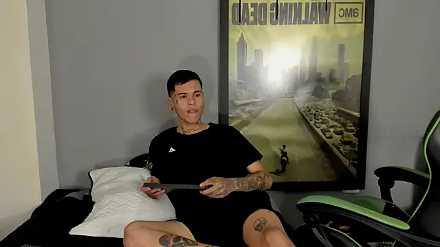 jamesinked  online show from March 12, 5:07 pm