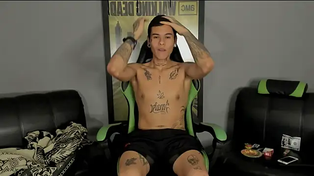 jamesinked  online show from February 23, 7:58 pm