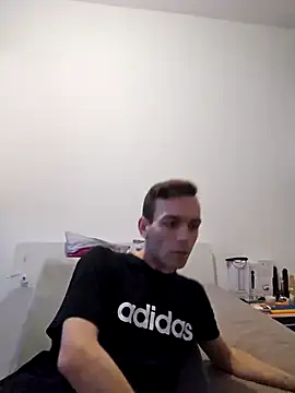 nickdtr online show from December 12, 7:41 am