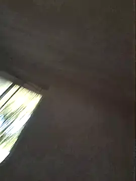 Snapshot of ElDeLaBarba11 chatting on March 12, 11:01 pm ElDeLaBarba11 online show from March 12, 11:01 pm