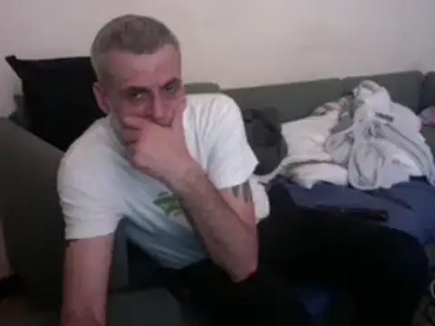 Snapshot of skossa777 chatting on February 7, 1:43 pm skossa777 online show from February 7, 1:43 pm