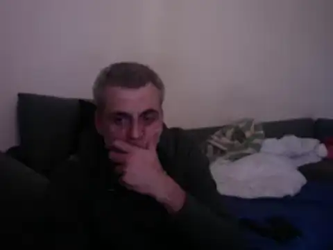 Snapshot of skossa777 chatting on February 21, 2:16 pm skossa777 online show from February 21, 2:16 pm