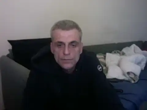 Snapshot of skossa777 chatting on February 10, 12:18 pm skossa777 online show from February 10, 12:18 pm