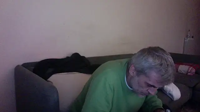 Snapshot of skossa777 chatting on December 6, 11:22 am skossa777 online show from December 6, 11:22 am