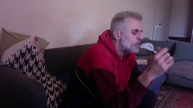 Snapshot of skossa777 chatting on September 29, 7:40 am skossa777 online show from September 29, 7:40 am