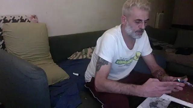 Snapshot of skossa777 chatting on October 8, 5:50 pm skossa777 online show from October 8, 5:50 pm