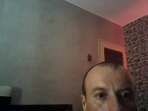 Nikolaiyy online show from May 1, 1:43 am
