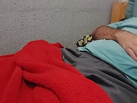 mfreitas005 online show from April 24, 12:57 am