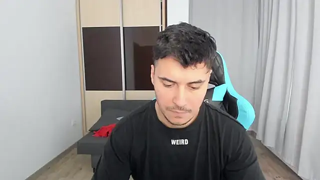 MatMalonne online show from December 14, 1:18 pm