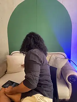 noah jones   online show from February 16, 3:43 pm