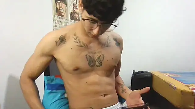 Dillom420 online show from February 4, 4:16 am