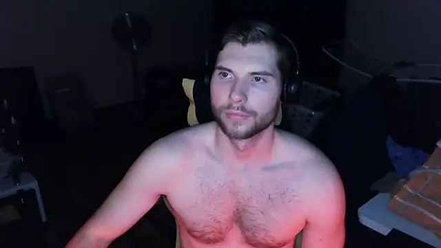 Ironman220 online show from March 20, 11:19 pm