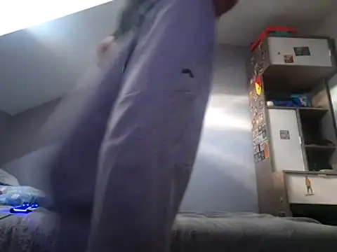 Xxxmeskadziwkaxxx88 online show from March 21, 8:19 am