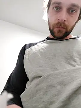 QcMisterv13 online show from December 19, 5:54 pm